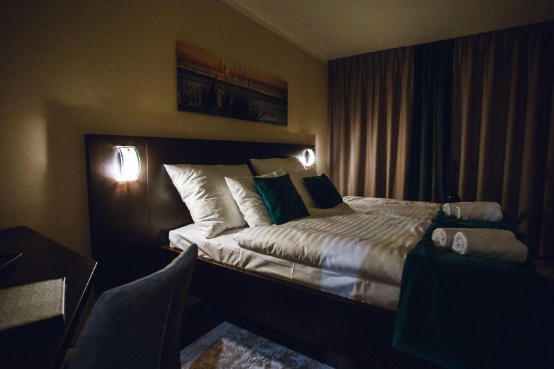 Hotel Crystal コシツェ エクステリア 写真
